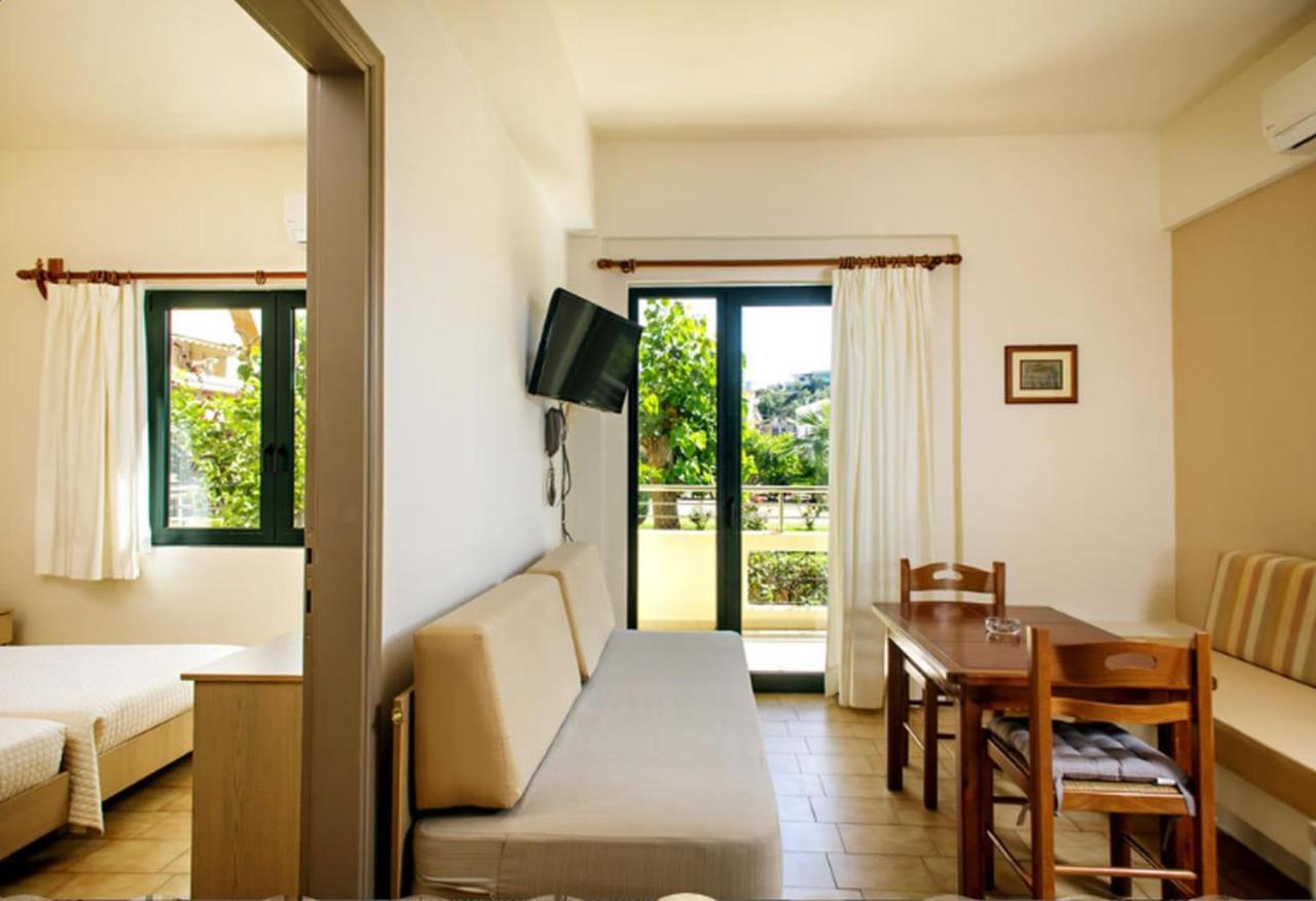 Lili Apartments,Oasis 2,5 Km From Hania Center Parigoria ภายนอก รูปภาพ